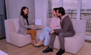 Read more about the article WHAT TO EXPECT FROM A THERAPY SESSION